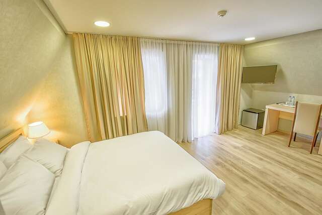 Отель Green Corner Hotel Тбилиси-24
